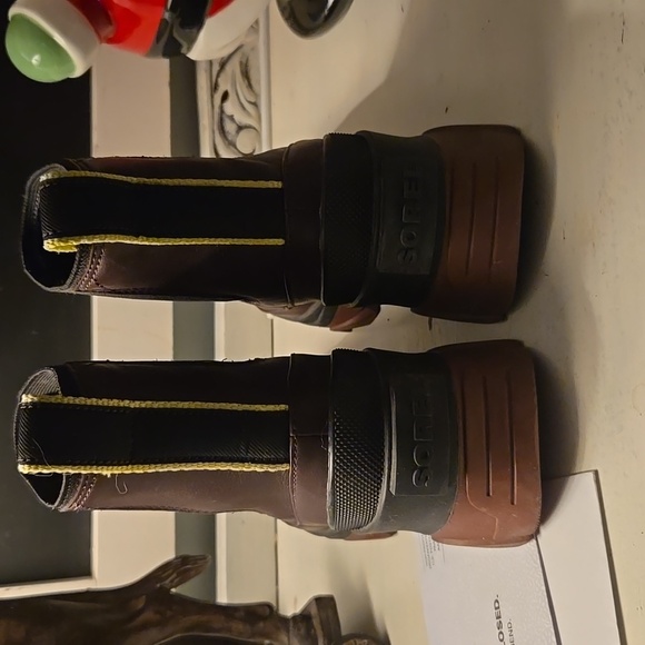 Sorel Brex Chelsea Leather  Boot - Picture 3 of 9